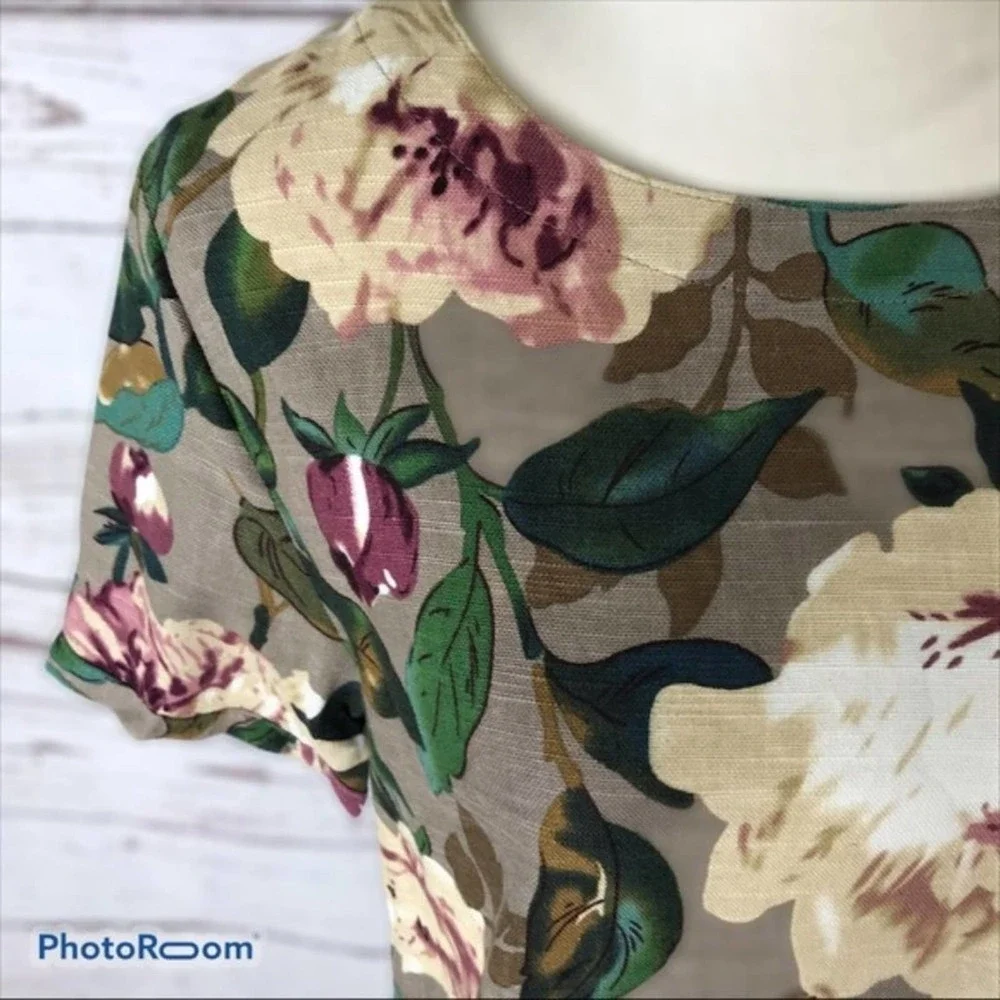 Zaful floral magnolia tunic top NWT TB5 - Picture 5 of 9